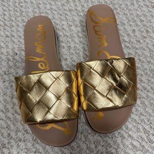 Sam Edelman Metallic Gold Woven Slide Sandals W10